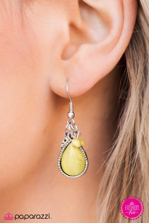 April 2017 Glimpses of Malibu - Complete Trend Blend